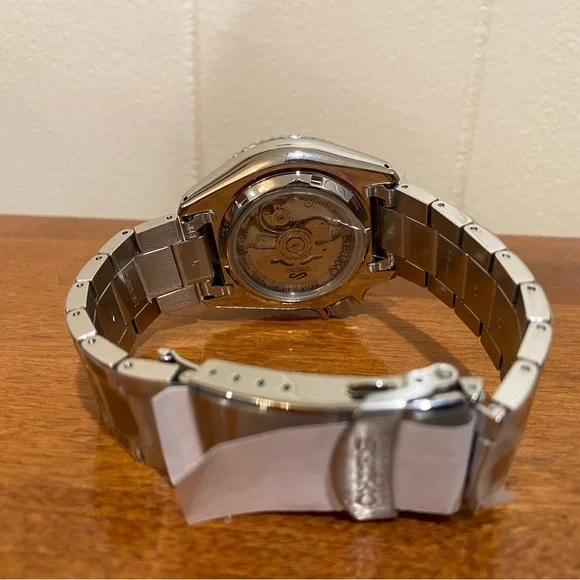 *BRAND NEW Seiko 5 Sports Automatic SRPD51 Blue Day Date Steel Bracelet Watch - Picture 4 of 9